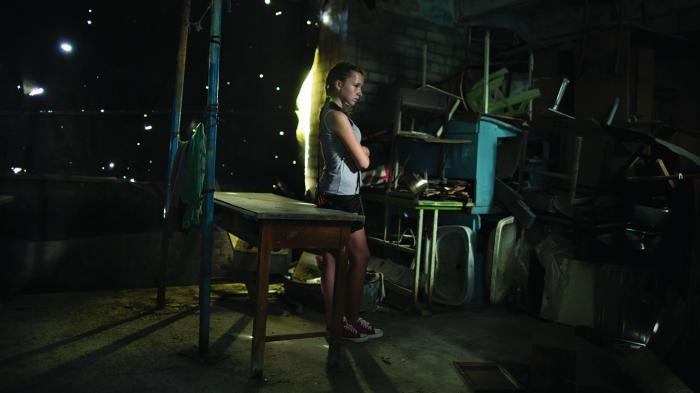  «Первый звонок» в школе № 2 в контроли- руемом ополченцами Донецке, 1 сентября 2015 г. ©2015 Юлия Горбунова/Хьюман Райтс Вотч