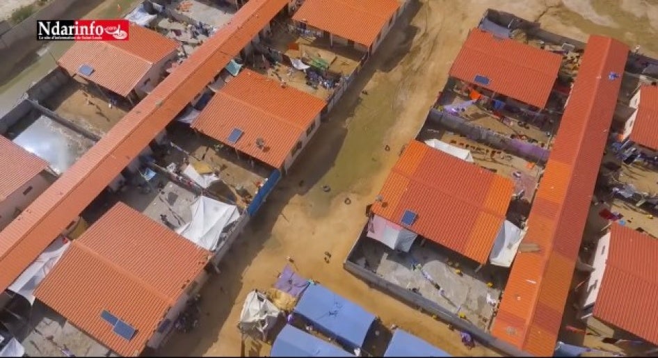 Aerial footage showing flooding around several houses in Khar Yalla. 