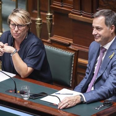Minister for Development Cooperation and Metropolitan Policy Caroline Gennez and Prime Minister Alexander De Croo during a plenary session of the Chamber at the Federal Parliament in Brussels, October 19, 2023. 