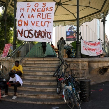 Children protesting with signs