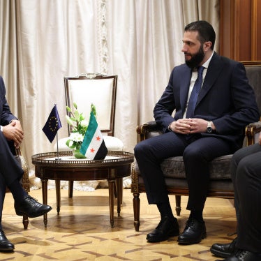 EU Council President Antonio Costa (L) and Syrian President Ahmed al-Sharaa in Cairo, Egypt, March 4, 2025. 