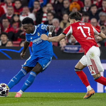 Real Madrid's Vinicius Junior shoots the ball to score teams first goal during a Champions League playoff soccer match between SL Benfica and Real Madrid in Lisbon, Portugal, February 17, 2026. 