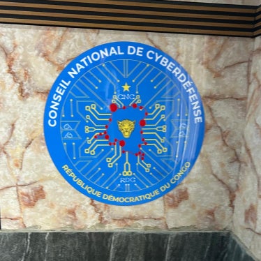 Logo of the National Cyber Defense Council (Conseil national de cyberdéfense).