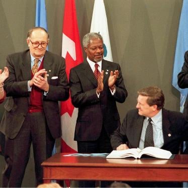 201911arms_landmines_treatysigned